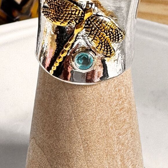 Free People Silver and Gold Dragonfly Stone Ring - Picture 4 of 10